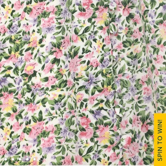 Lulus Floral Mini Skirt - Never worn - XS - Picture 3 of 3